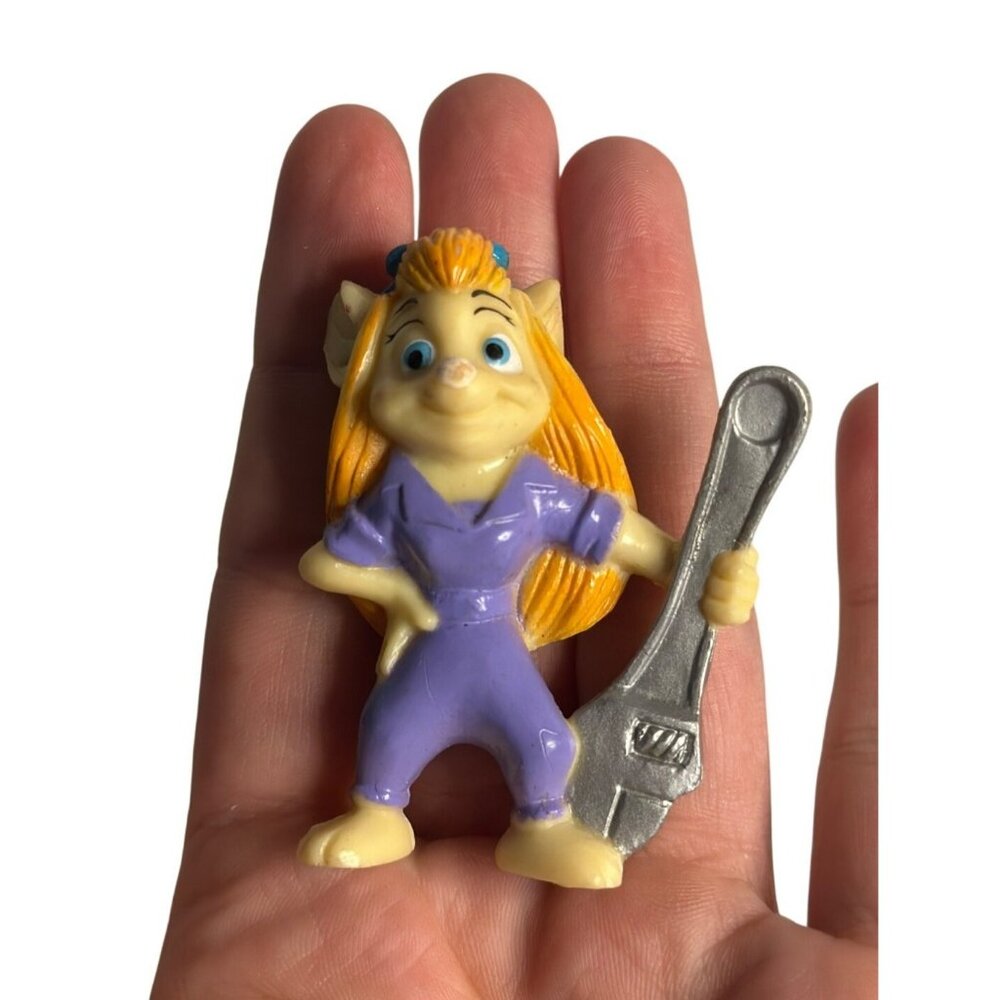 VTG 90s Gadget Hackwrench Disney Figurine by Kellogg's – Rescue Rangers,‎ Rare